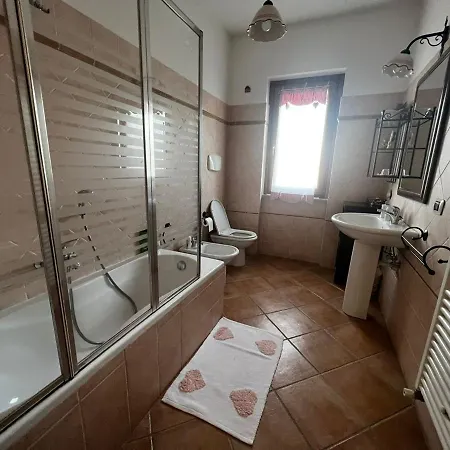 Bed & Breakfast Bed And Bikers Riano (Rome)