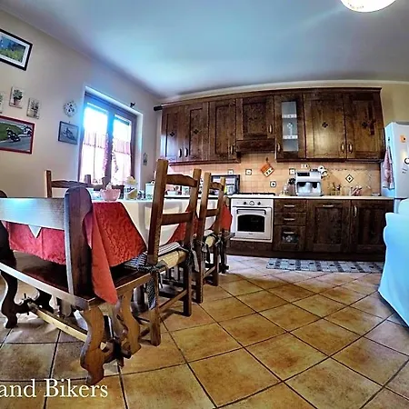 Bed & Breakfast Bed And Bikers