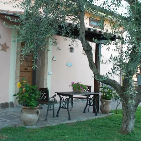 Bed And Bikers Bed & Breakfast 3*