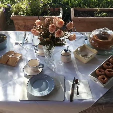 Bed & Breakfast Bed And Bikers Riano (Rome)
